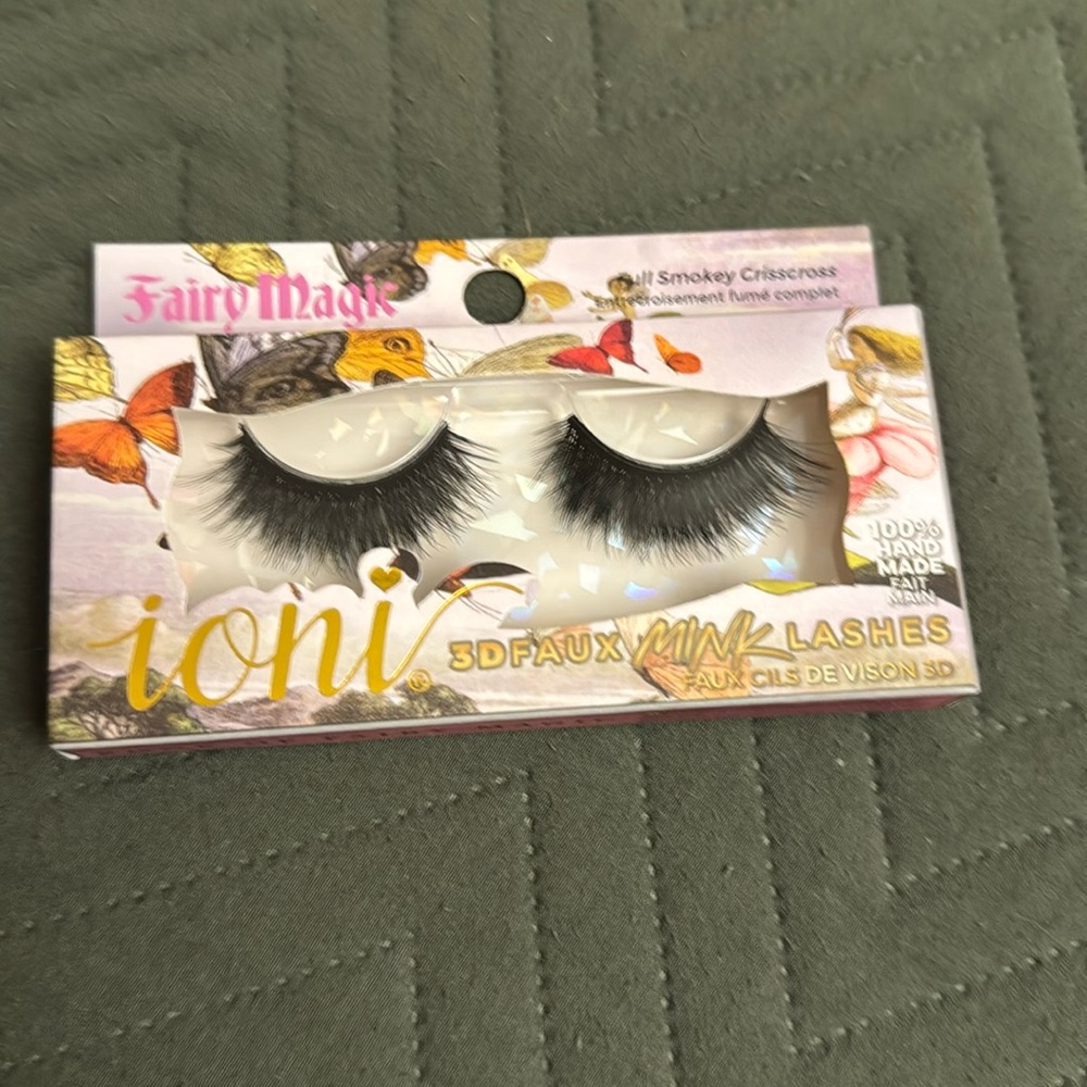 Ioni Fairy Magic Lash Full Smokey crisscross